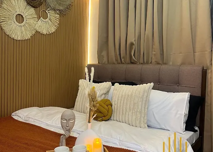Aesthetic Walking Distance To Moa,near Naia Airport With Netflix,minivideoke,boardgames-duxe9 * Manila