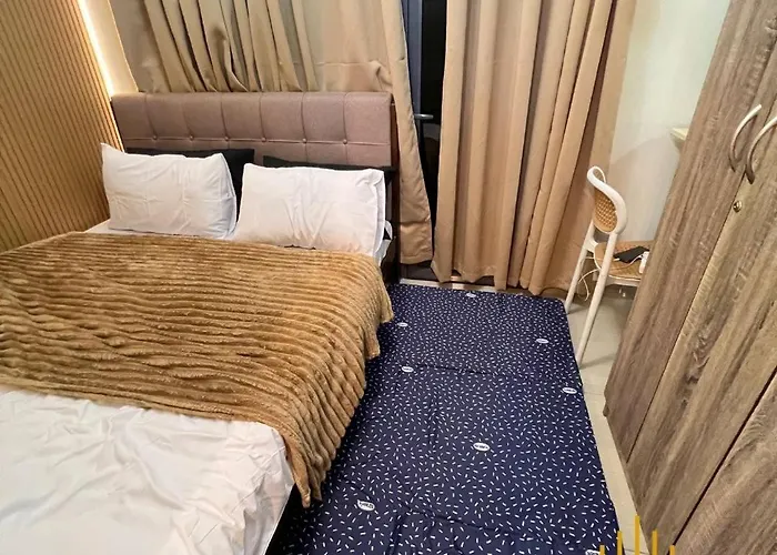 Aesthetic Walking Distance To Moa,near Naia Airport With Netflix,minivideoke,boardgames-duxe9 Manila