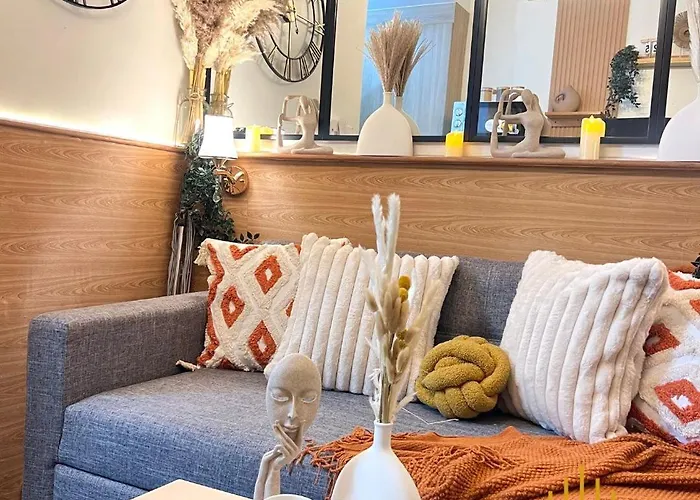 Aesthetic Walking Distance To Moa,near Naia Airport With Netflix,minivideoke,boardgames-duxe9 Apartamento Manila